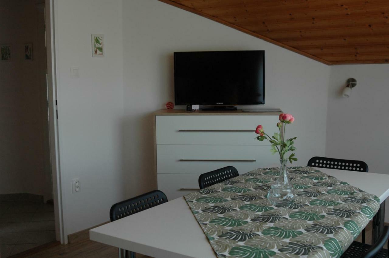 Appartement Apartman Timea à Dunajská Streda Extérieur photo