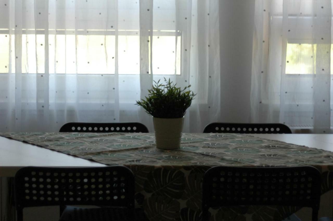 Appartement Apartman Timea à Dunajská Streda Extérieur photo